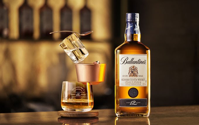 Ballantines-12-thuong-thuc-700ml