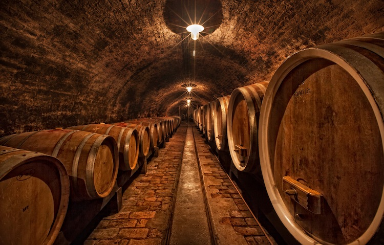 ruou-vang Bordeaux Hầm 1