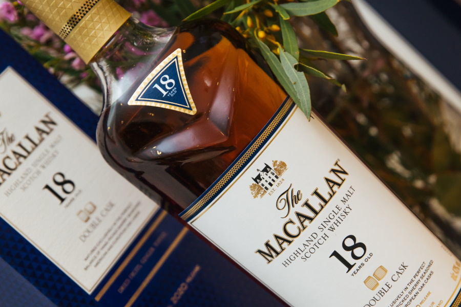 nhan-hieu-Macallan-18-D-C-43-do