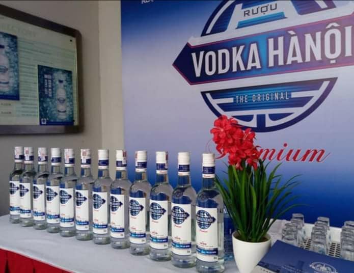 trung-bay-vodka-hn-premium