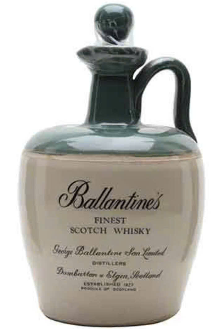 Ballantines-Finest-1970-gia-re