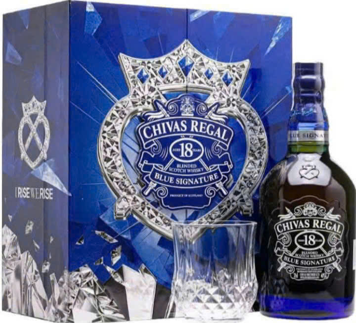 Chivas-18-Blue-Hop-Qua-2025-tet-at-ty