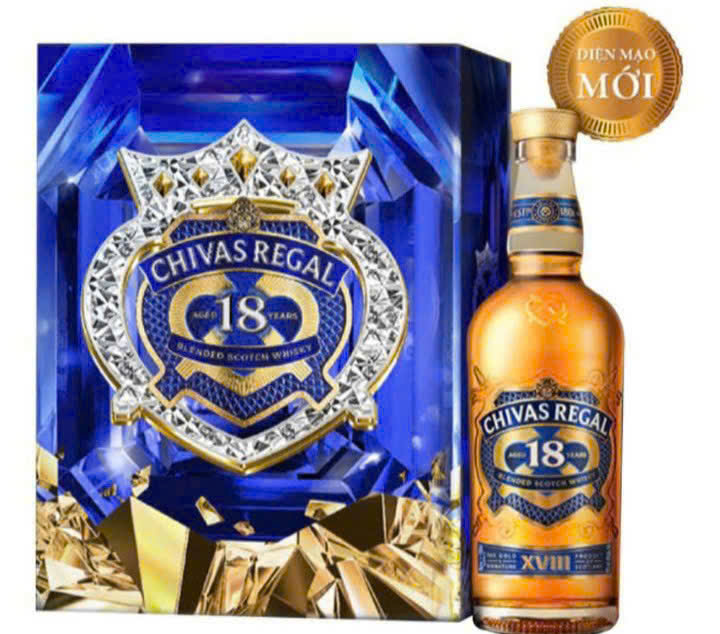 Chivas-18-qua-tet-2025-gia-re