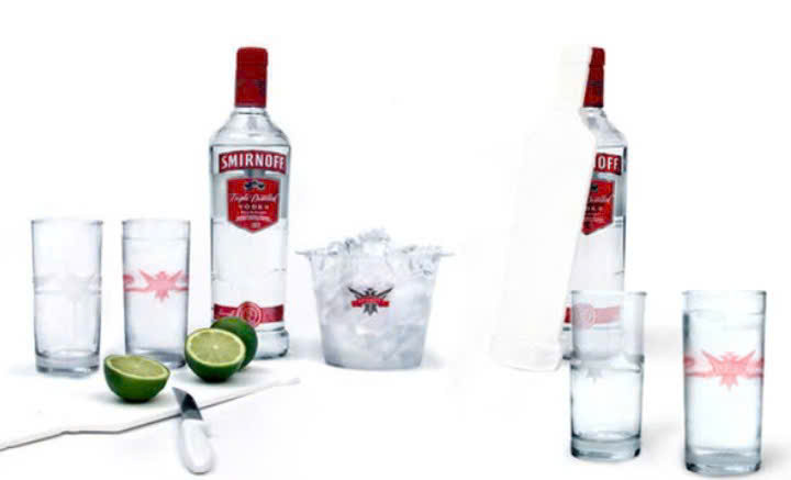 Dung-dieu-voi-Vodka-Smirnoff-Red-700ml