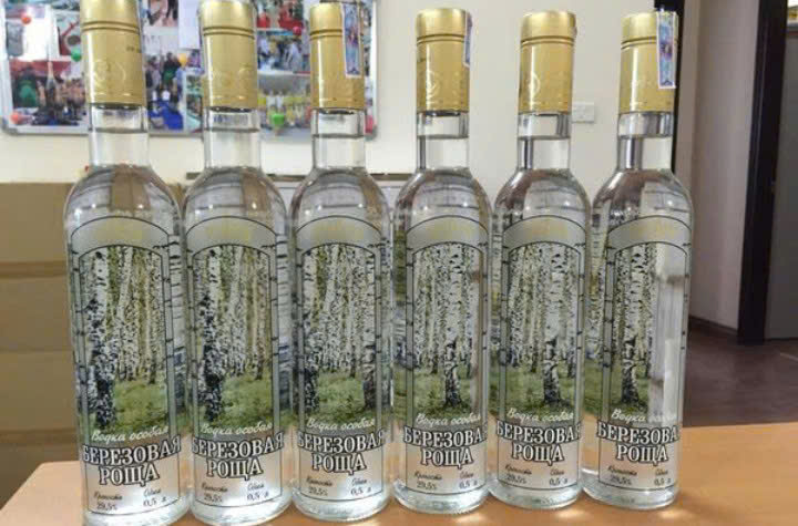 Gioi-thieu-ruou-Bach-Duong-Vodka