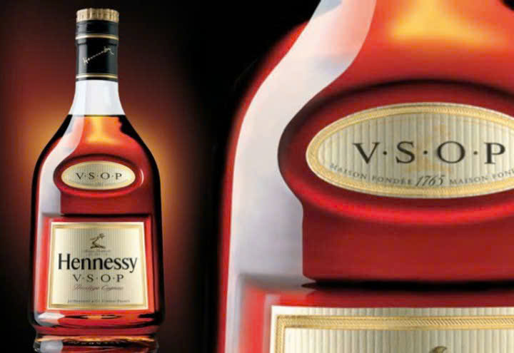 Quang-cao-HENNESSY-VSOP-700-ml-Mau-moi