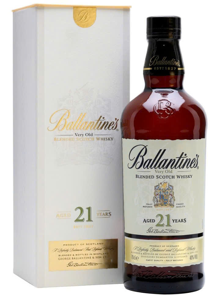 Ruou-Ballantines-21-nam-tuoi