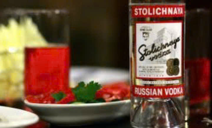 Thuong-thuc-stonichnaya-Vodka