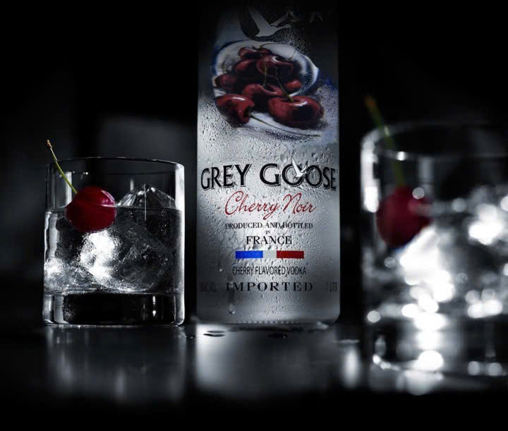 Thuong-thuc-vodka-Grey-Goose