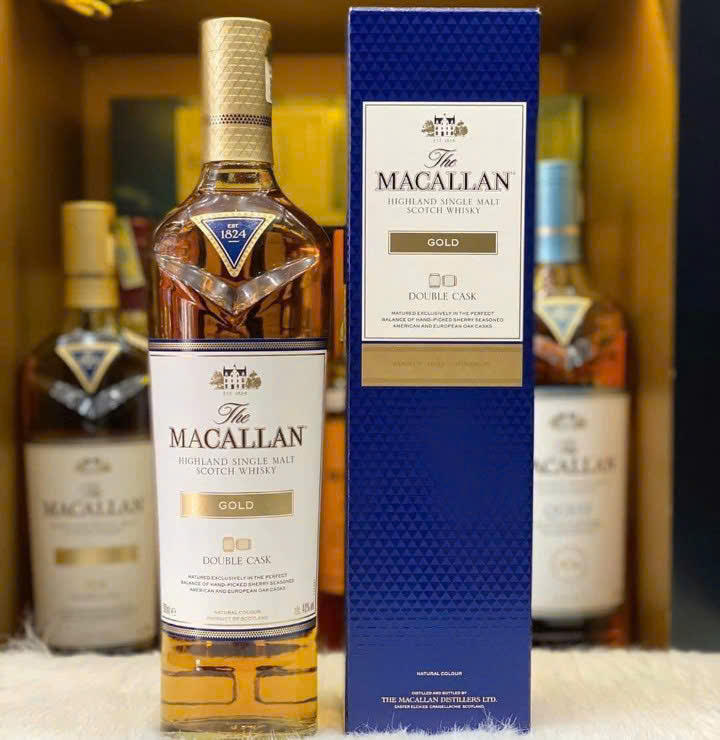 Trung-bay-Macallan-Gold-Double-Cask