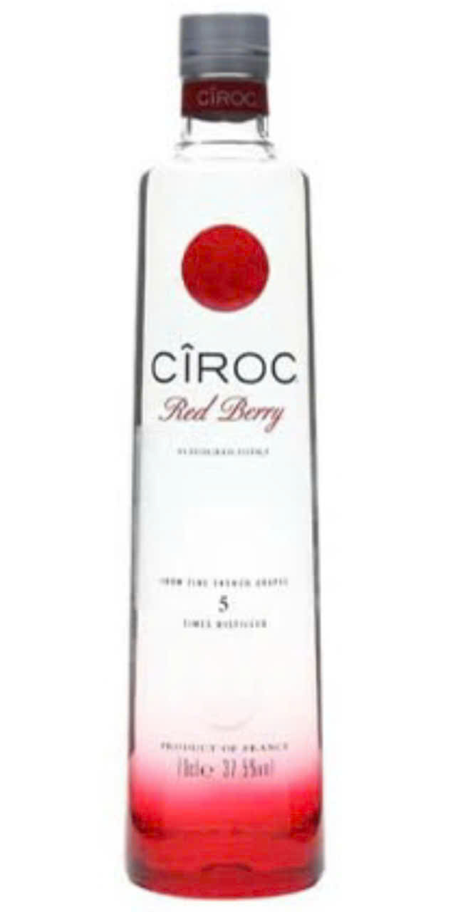 Vodka-Ciroc-Red-Berry-dau-tay