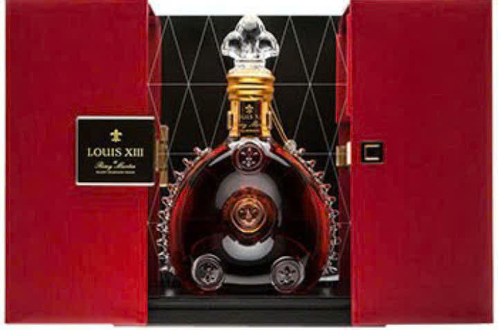 remy-martin-louis-13-trung-bay