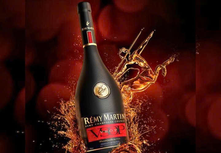 remy-martin-vsop-cognac-Quang-cao