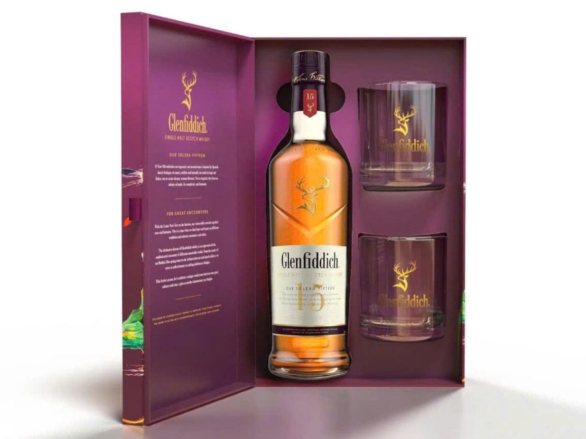 Glenfiddich-15-qua-tet-2025-khi-mo-hop-2