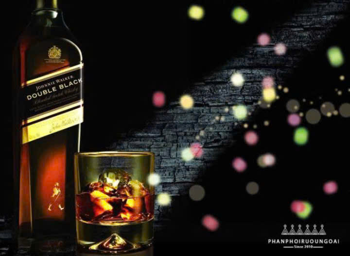 Johnnie-walker-double-black-cho-nguoi-sanh-ruou