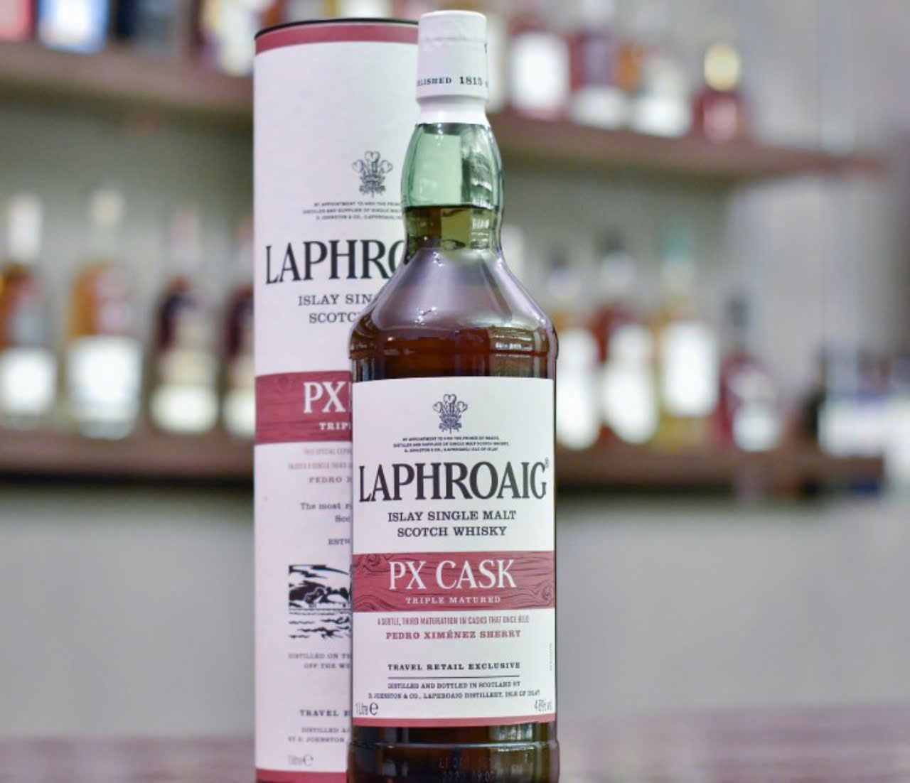 Laphroaig-PX-Cask-trung-bay