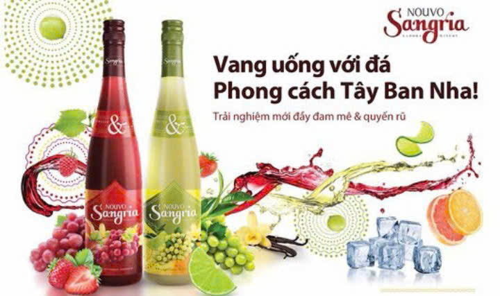 Novo-Sangria-750ML-7-do-trang-uong-voi-da