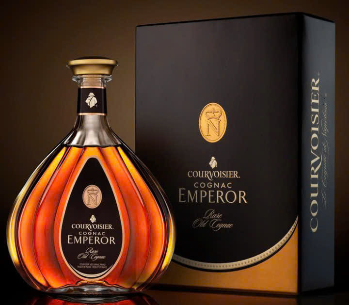 Quang-cao-Cognac-Courvoisier -Emperor