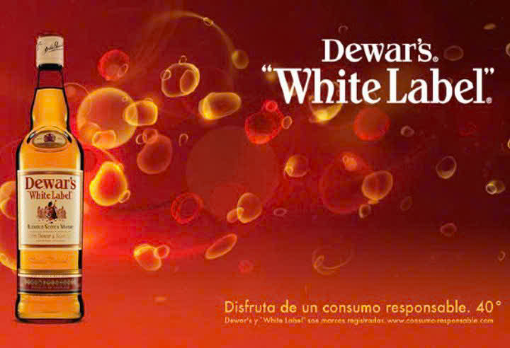 Quang-cao-Dewars-White-Label-Scotch-Whisky