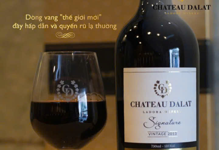 Quang-cao-chateau-Dalat-Signature-Shiraz-13-do LADOFOODS