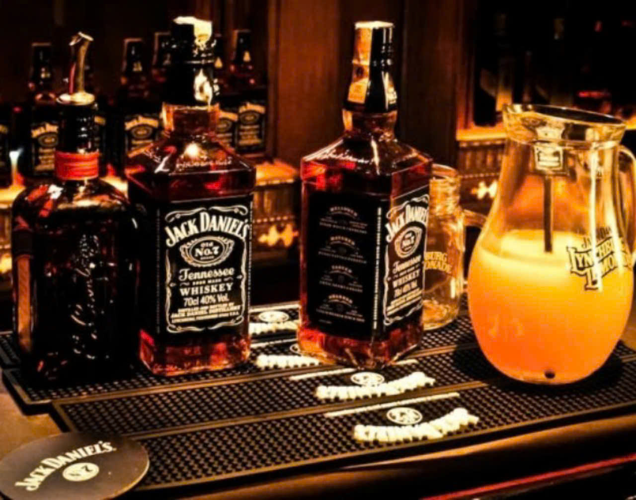 cach-thuong-thuc-jack-daniels-No7