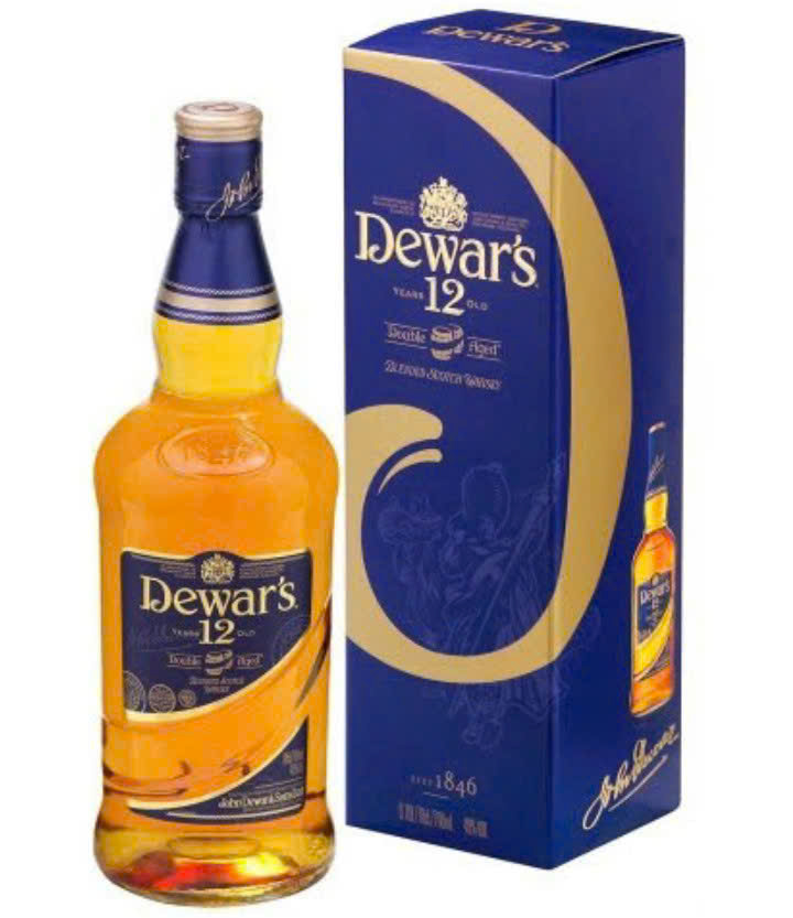 dewars-12-years-old-gia-re