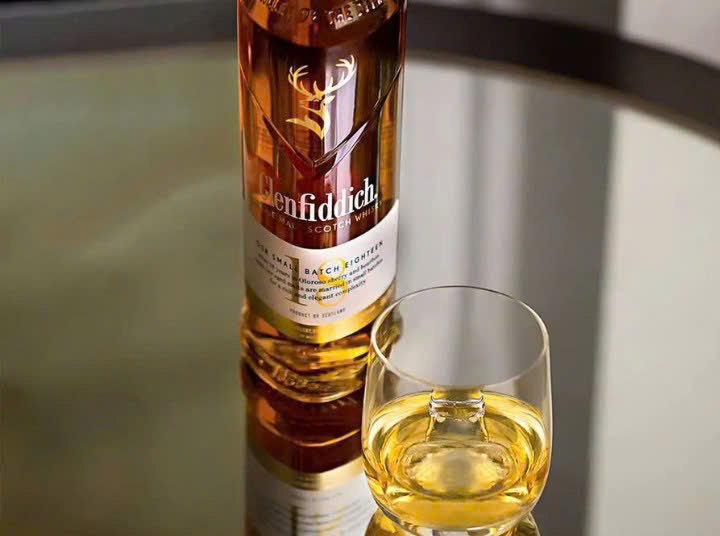 thuong-thuc-glenfiddich-18-nam