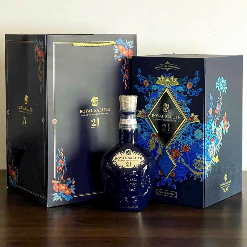 bô-san-pham-chivas-21-F-2024-700ml