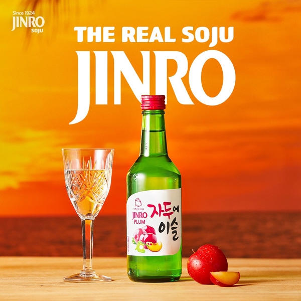 jinro-soju-plum-man-cach-thung-thuc