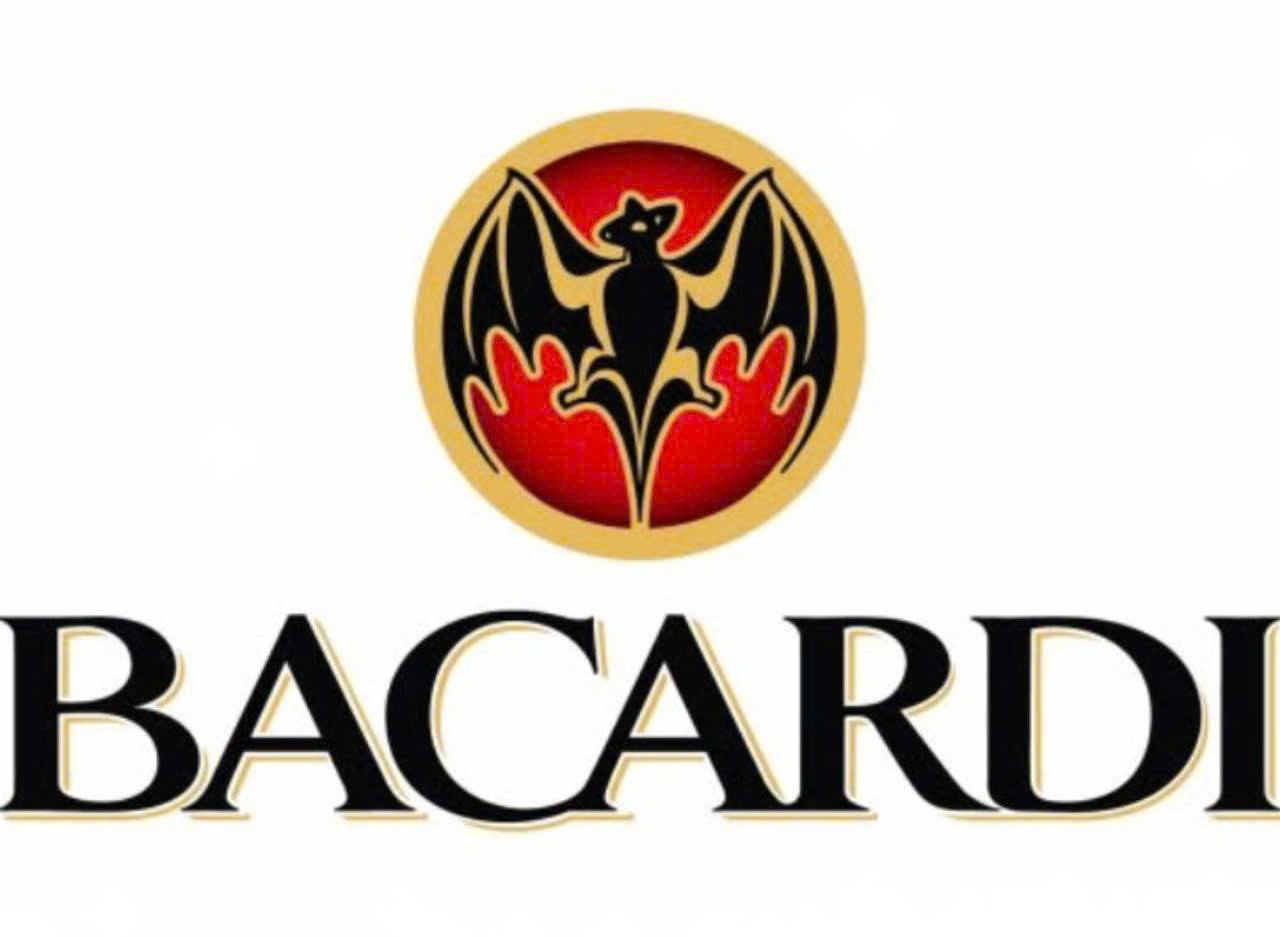 Rum-Bacardi-trang-3