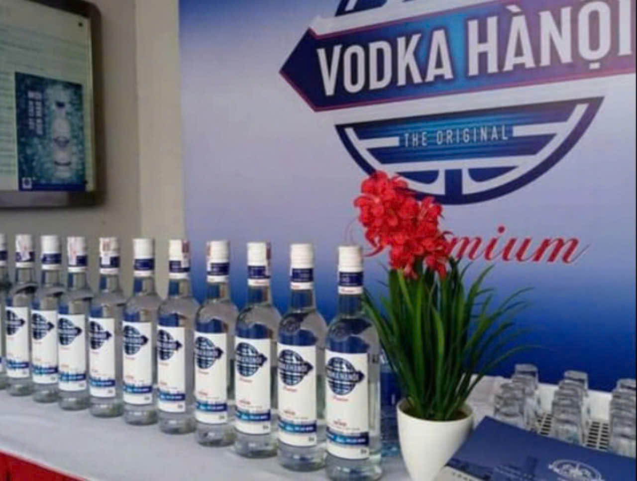 Vodka-Ha-Noi-Premium-3