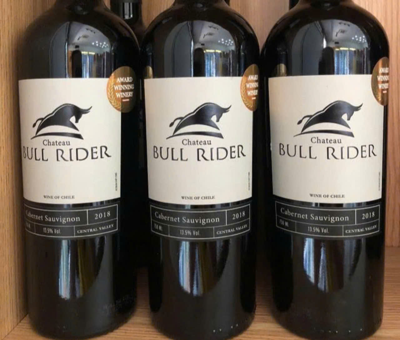 bay-mau-bull-rider-cabernet-do-750-ml