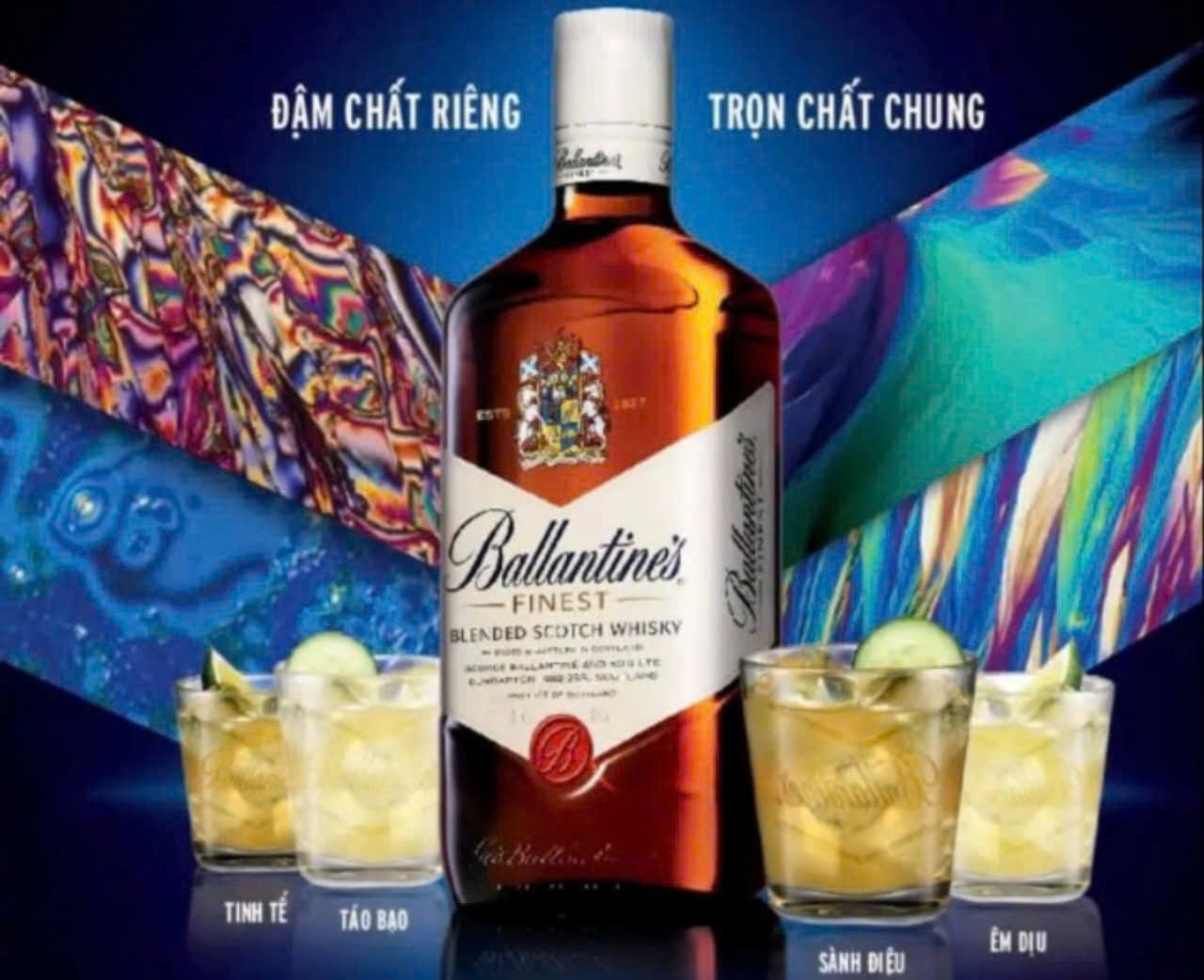 thuong-thuc-ruou-ballantines-Finest-hop-qua-2025