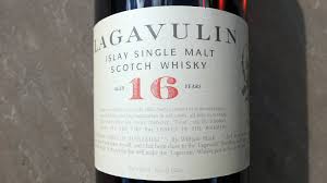 Islay single-malt-scotch-whisky-lagavulin-16