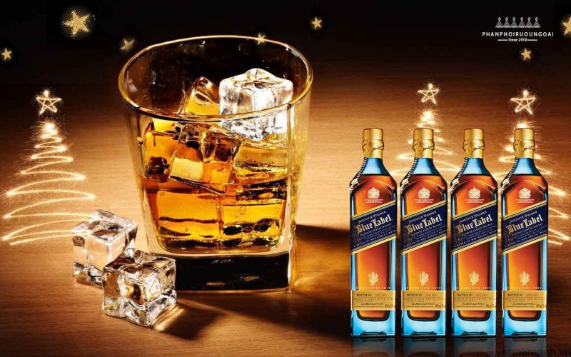 johnnie-walker-Blue-thuong-thuc-voi-da