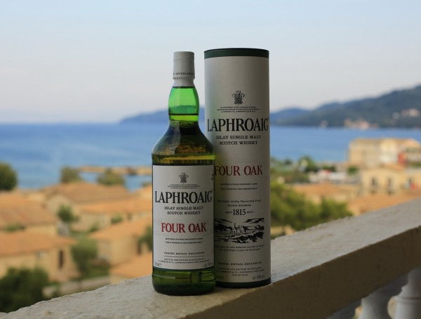 r-Laphroaig-Four-cua-dao-Islay