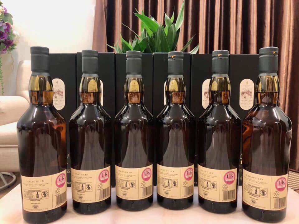 trung-bay-lagavulin-16-700ml-uk-sieu-thi-anh-43-do